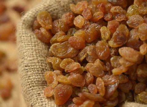 تصویر 5 از قیمت کشمش پلویی طلایی با کیفیت ارزان + خرید عمده